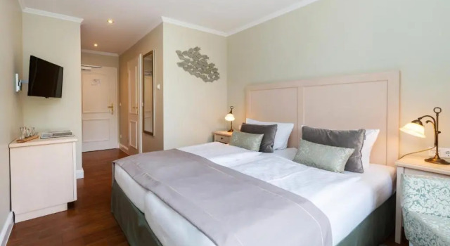 Hotel Haus Hanseat, Забронировать Отель Отели Зильт-Ост 3 звезды, 3*
