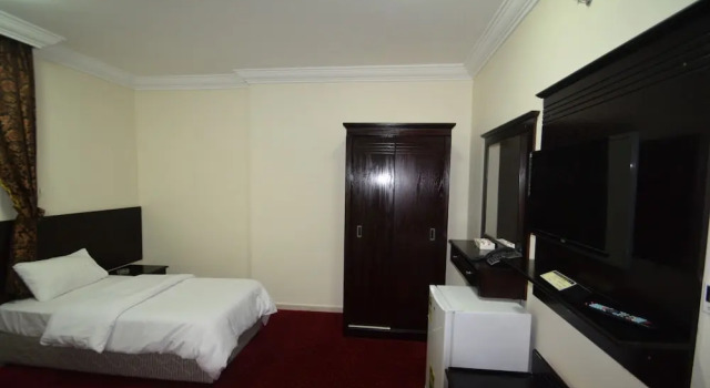Люкс с 2 комнатами Royal Al Mashaer Hotel
