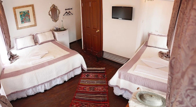 Marjolaine Hotel