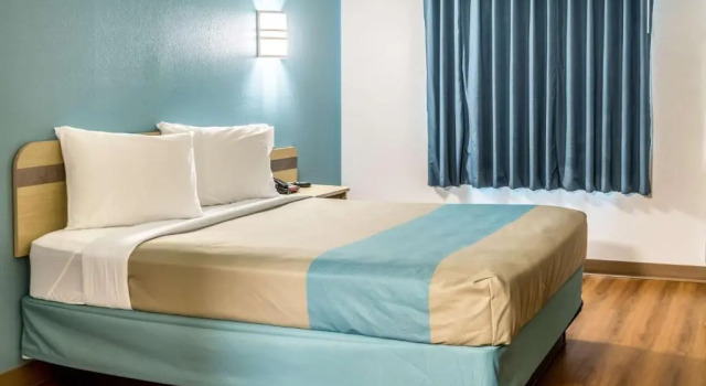 Четырёхместный номер Standard Motel 6-Lincoln City, OR