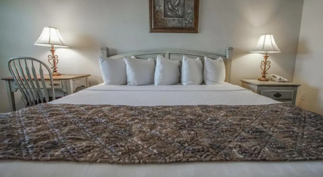 Номер Standard Marina Bay Resort