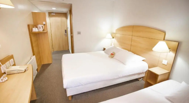 Трёхместный номер Standard Campanile Hotel Glasgow