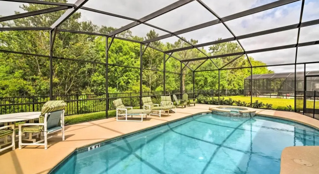 Коттедж Home w/ Private Pool & Spa: 8 Mi to Disney