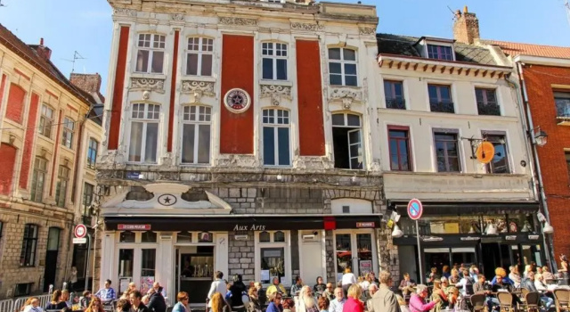 Lille Centre - Nice Appartment 2 rooms !, Забронировать Отель Отели Лилля с парковкой, рядом с Chambre de Commerce, Парковка