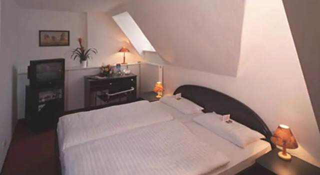 Hotel Landgut Ochsenkopf, Prenota Hotel Hotel a Garz con parcheggio, Parcheggio