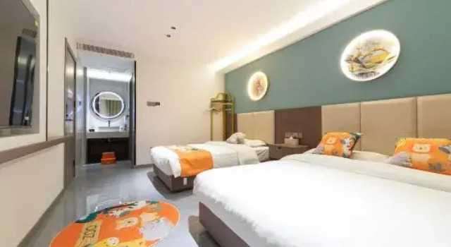 Семейный тент Floral Hotel·Xi'an 70 Bieyuan (Xi'an Cuihua Mountain Scenic Area)
