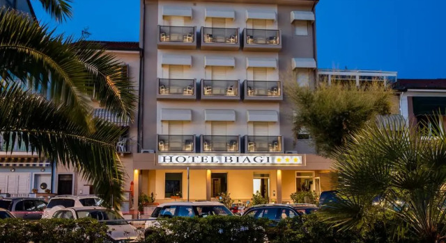 Residence Sea view Biagi, Забронировать Апартаменты/квартира Апартаменты Версилия, Апартаменты/квартира