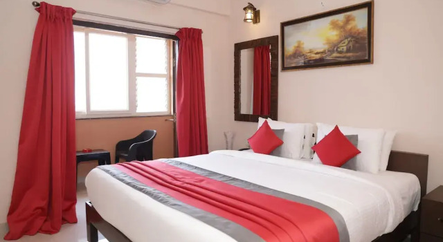 Номер Deluxe Nazri Hotel