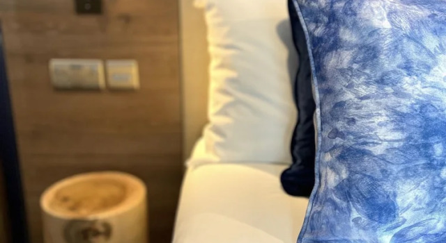 Четырёхместный номер Premium с красивым видом из окна Hex Wildlife Hotel
