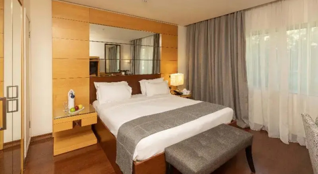 Двухместный номер Classic с видом на город Coral Beach Hotel And Resort Beirut