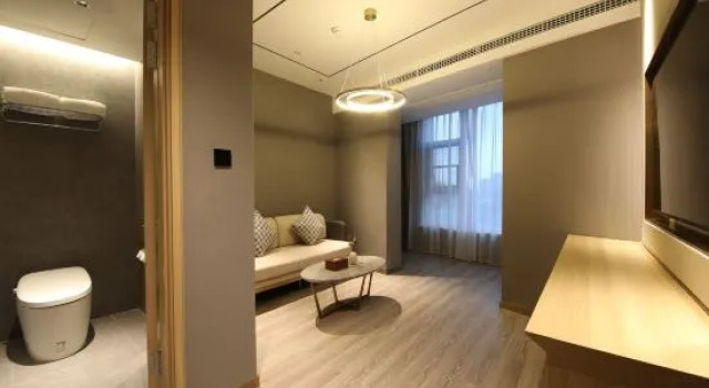 Люкс Orange Hotel (Lomond Global Park Store, Ningbo Southern Business District)
