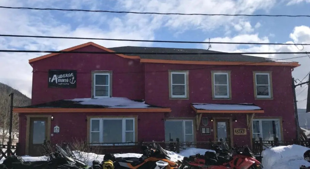 Auberge L'Amarré, Rezervasyon Pansiyon / Hostel  