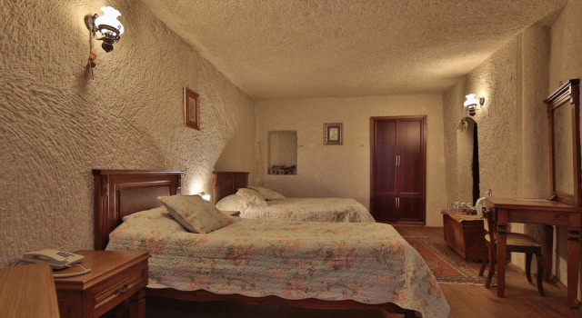 Полулюкс с балконом Vezir Cave Suites