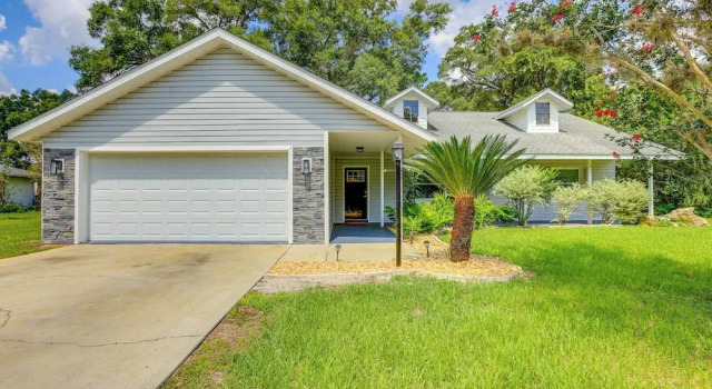 Коттедж Modern Ocala Oasis w/ Fire Pit + Gas Grill!