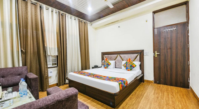 Номер Premium FabHotel Royal Inn - Sector 22D, Chandigarh