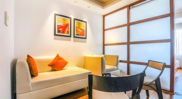Трёхместный номер Executive FabHotel High Rise Suites - Nr Marathahalli Bridge