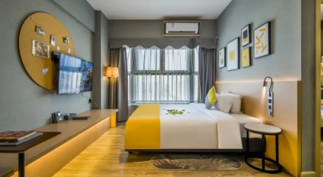 Семейный люкс Deluxe Imin  Holiday Hotel