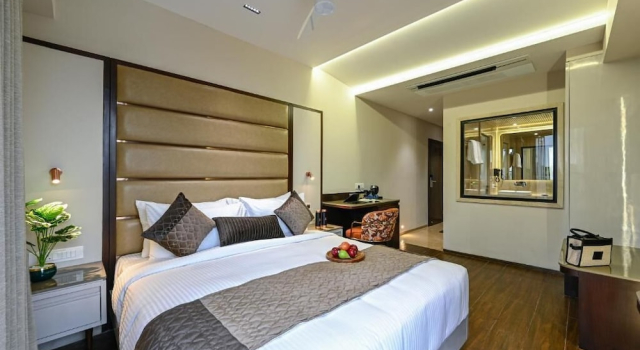 Люкс Royal Hotel Grand Girdhar Premier