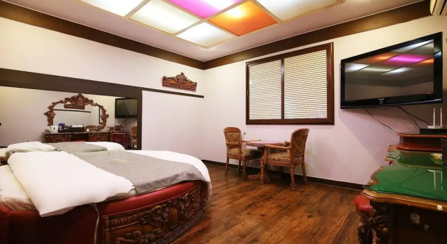 Chungju Titanic, Prenota Hotel Chungju Chungcheongbuk-Do