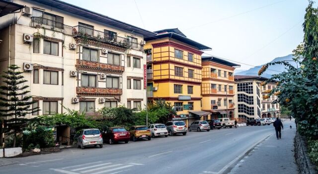 Park Hotel Bhutan, Varaa Hotelli Phuntsholing Chukha