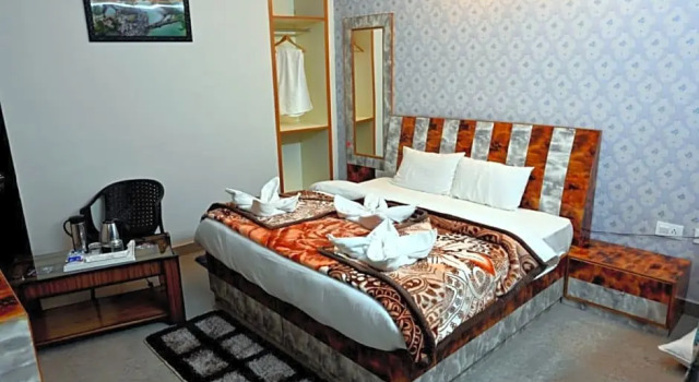 Kasauli Inn, Забронировать Отель Отели штата Химачал-Прадеш с завтраком, Завтраки
