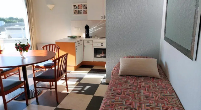 Apartment in Cornouaille Near Sandy Beach, Забронировать Апартаменты/квартира Отели Finistère с парковкой, Парковка