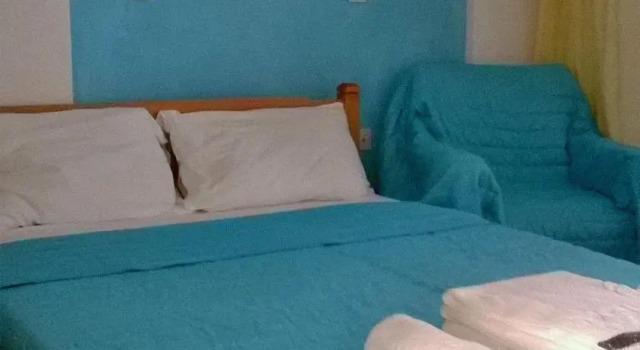 Studios Parian Blu, Prenota Hotel Piso Livadi Paro