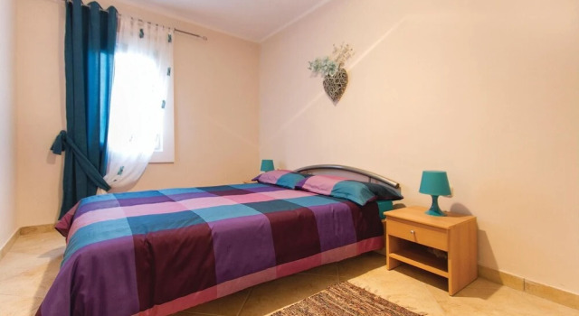 Nice Home in Kanfanar With Wifi and 2 Bedrooms, Rezerwuj Hotel Hotele w Pilkovici z parkingiem, Parking