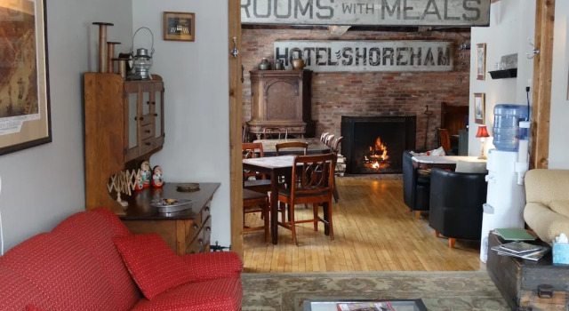 Shoreham Inn Bed & Breakfast, Buchen Sie Hotel Shoreham Vermont