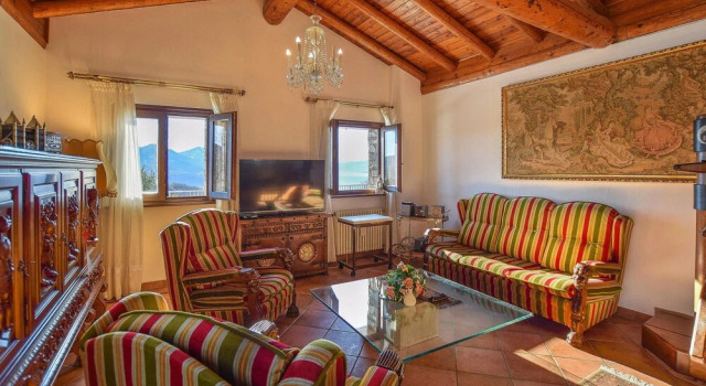 Amazing Home in Luino With 2 Bedrooms