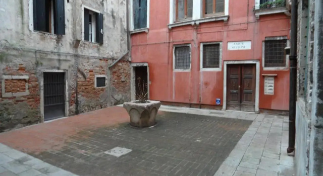 Ponte dei Greci WIFI 162, Забронировать Отель Кастелло Венеция