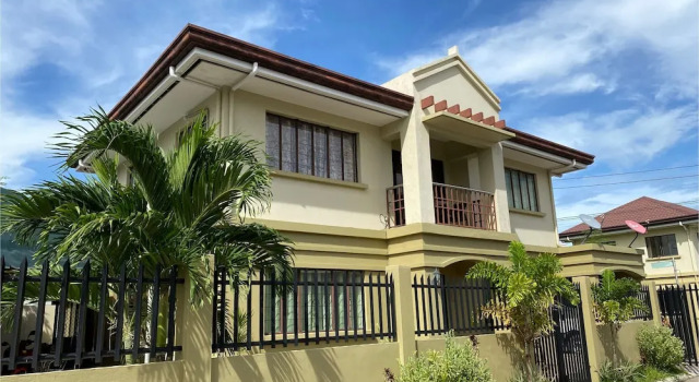 OYO 693 Titan Residence Mactan, Reservar Hotel Hotéis de 3 estrelas em Visayas, 3*