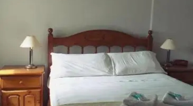 Hotel San Nicolás, Rezerwuj Hotel San Nicolas de los Arroyos Buenos Aires