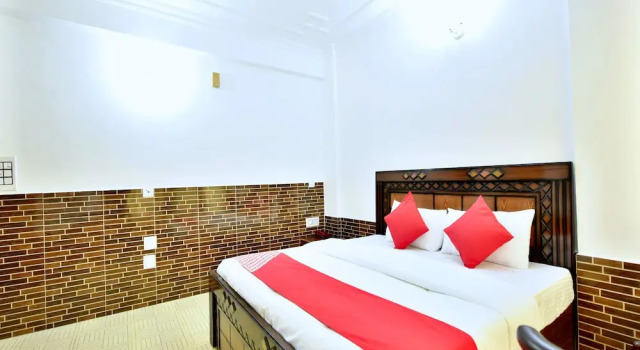OYO 12443 Hotel Snowretreat, Забронировать Отель Отели штата Химачал-Прадеш с завтраком, Завтраки