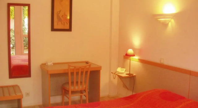 Двухместный номер Standard Hôtel Orange Marine