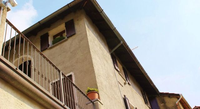 J HomeHolidays, Book Feriehus Villaer i Lierna, Villa