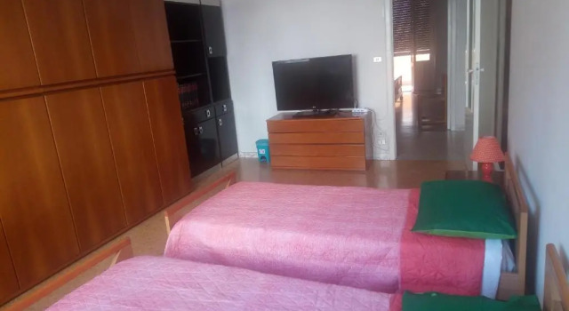B&B 56 EURO a NOTTE, Забронировать Отель «постель и завтрак» Отели Кальяри с парковкой, Парковка