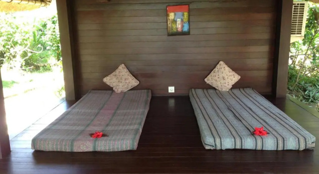 Бунгало Nanuks Bungalows