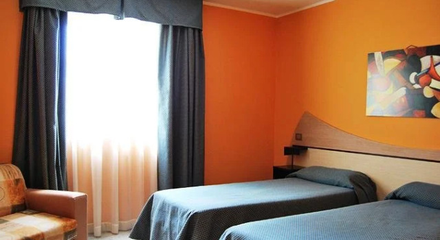 Hotel Ristorante Del Sole, Book Hotel Hotels in Pastorano with Breakfast, Breakfasts