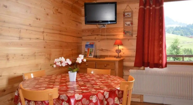 Appartement Le Grand-Bornand, 1 pièce, 5 personnes - FR-1-241-3, Prenota Appartamento Hotel a Alvernia con parcheggio, Parcheggio