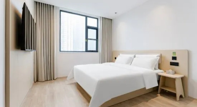 Люкс Hi Inn (Shangqiu Normal University Pingyuan Middle Road)