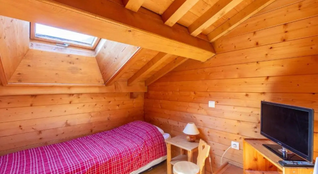 Charming Apartment Near The Slopes!, Забронировать Апартаменты/квартира Ла-Клюза Лыжный курорт на озере Анси