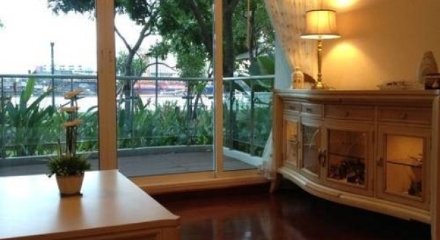 Chao Phraya River Front Villa, Забронировать Вилла Отели Бангкока с бассейном, Бассейн
