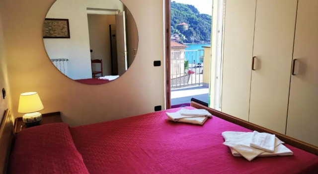 Monia House Sea View