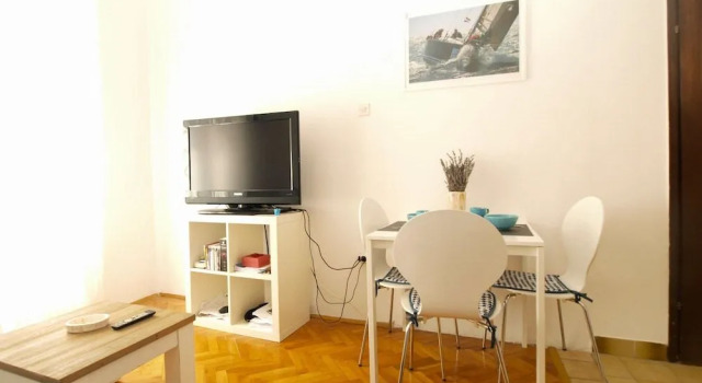 Apartment 1636, Забронировать Апартаменты/квартира Пула Pula Riviera, рядом с Pula Bus Station