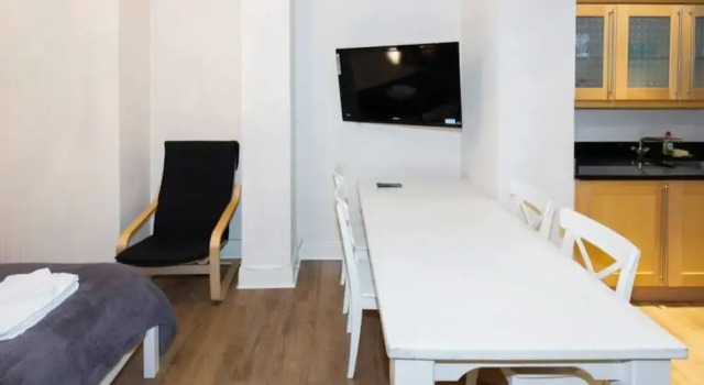 Spacious Studio Near Trendy Shoreditch