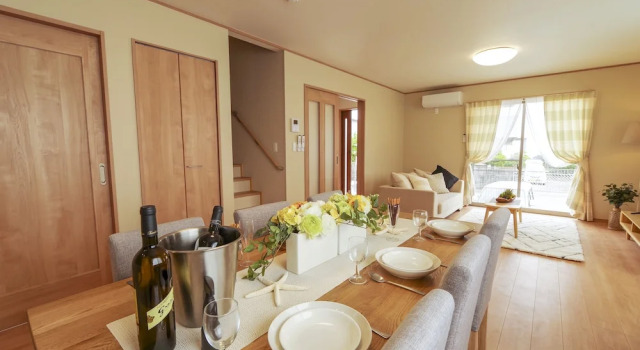 Коттедж с 4 комнатами с балконом Hyakuna Terrace