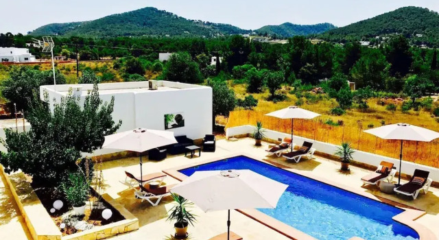 Habitaciones Alma, Book Hotel Hotels in Ibiza with a Pool, Swimming Pool