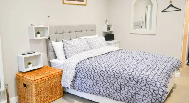 Bright Studio Flat in Oxford