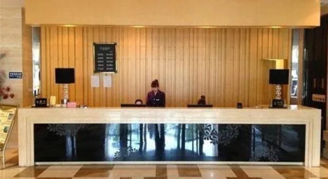 H Hotel, Boek Hotel Hotels in Shaanxi met parkeren, Parkeren